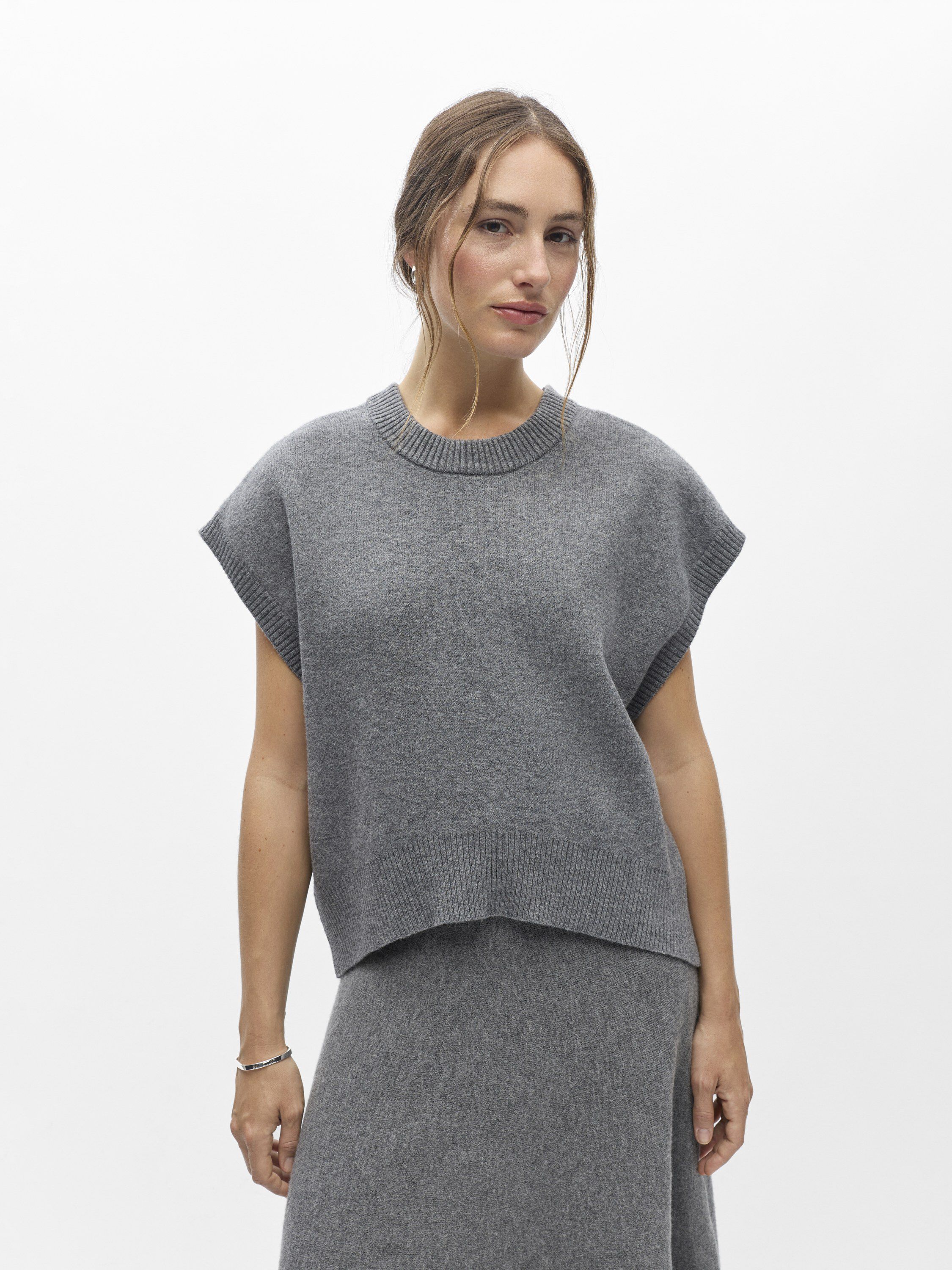 Objitone S/L Lo Knit Vest 147