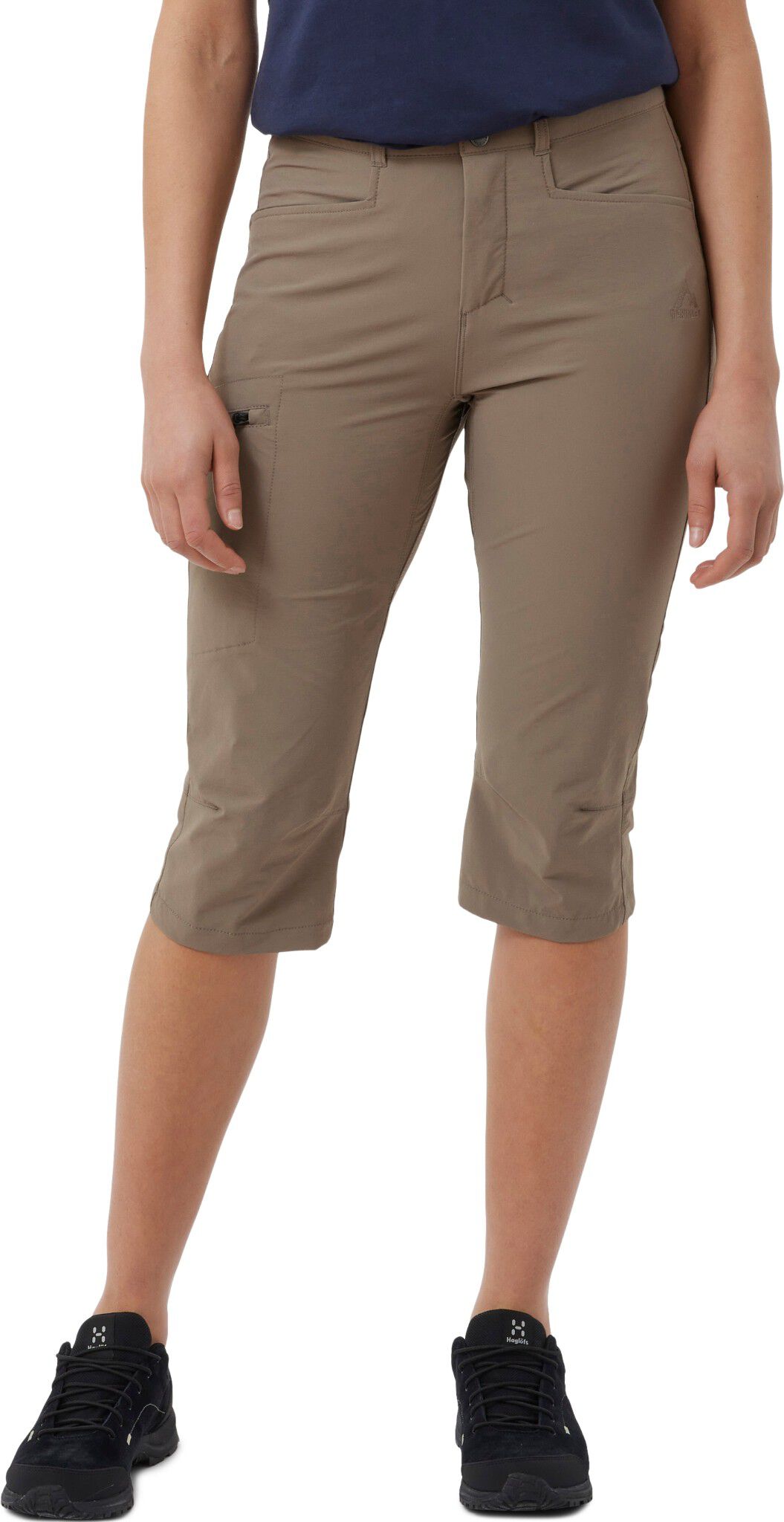 MAPLE SOFTSHELL CAPRI WOMEN