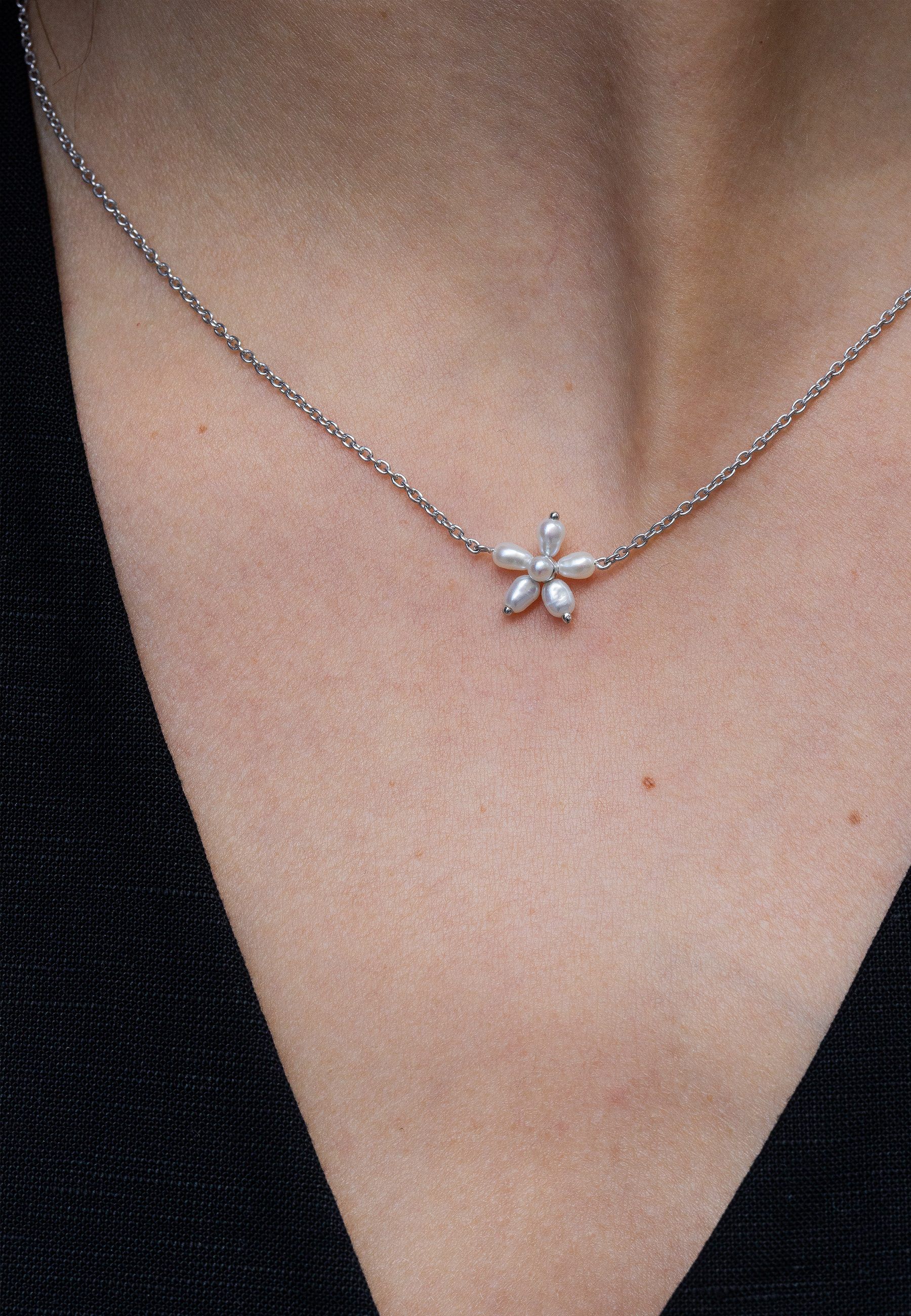 Pearl Signature Necklace