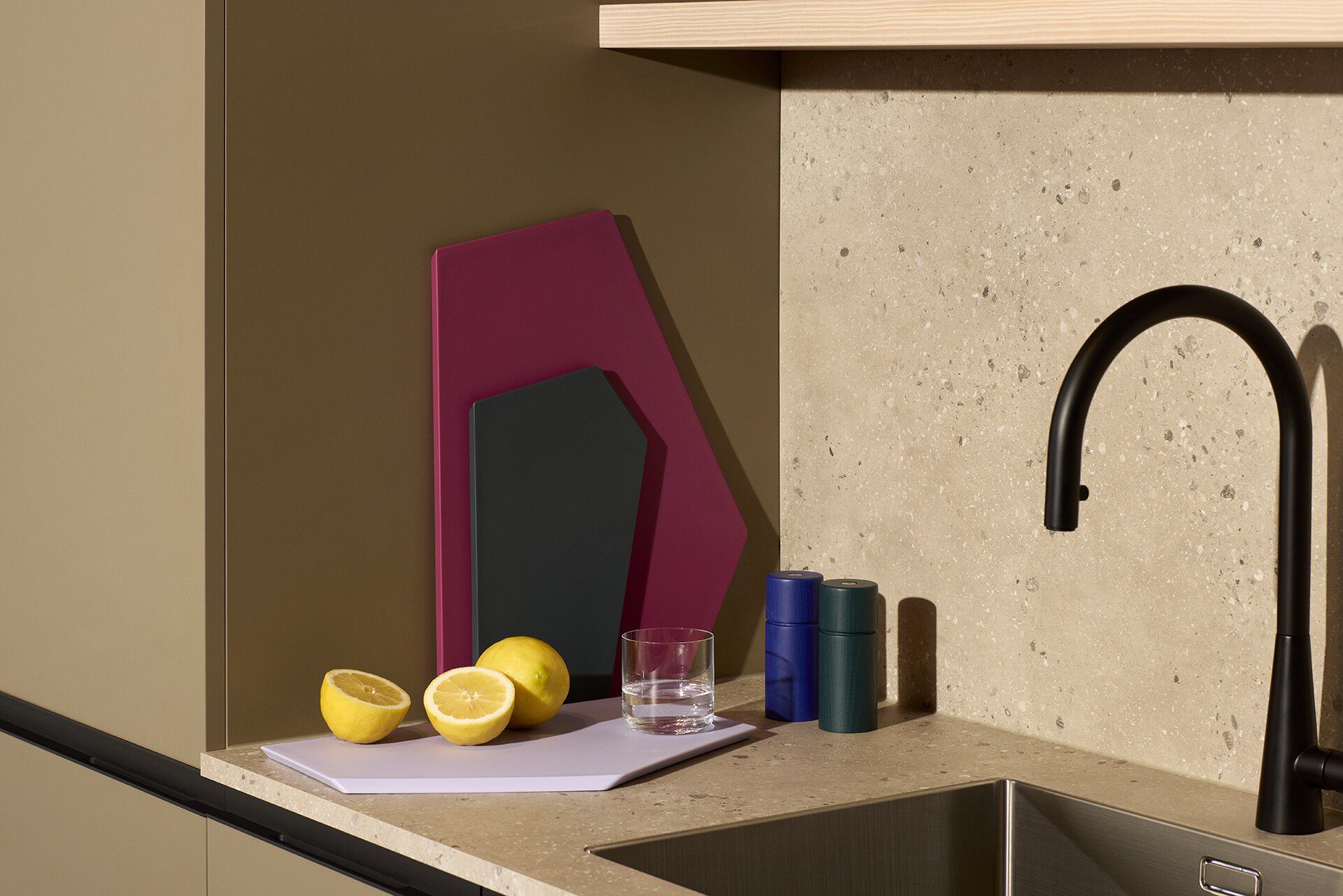 Zurich cutting board small, blueberry