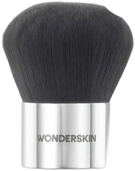 Wonderskin Kabuki Brush