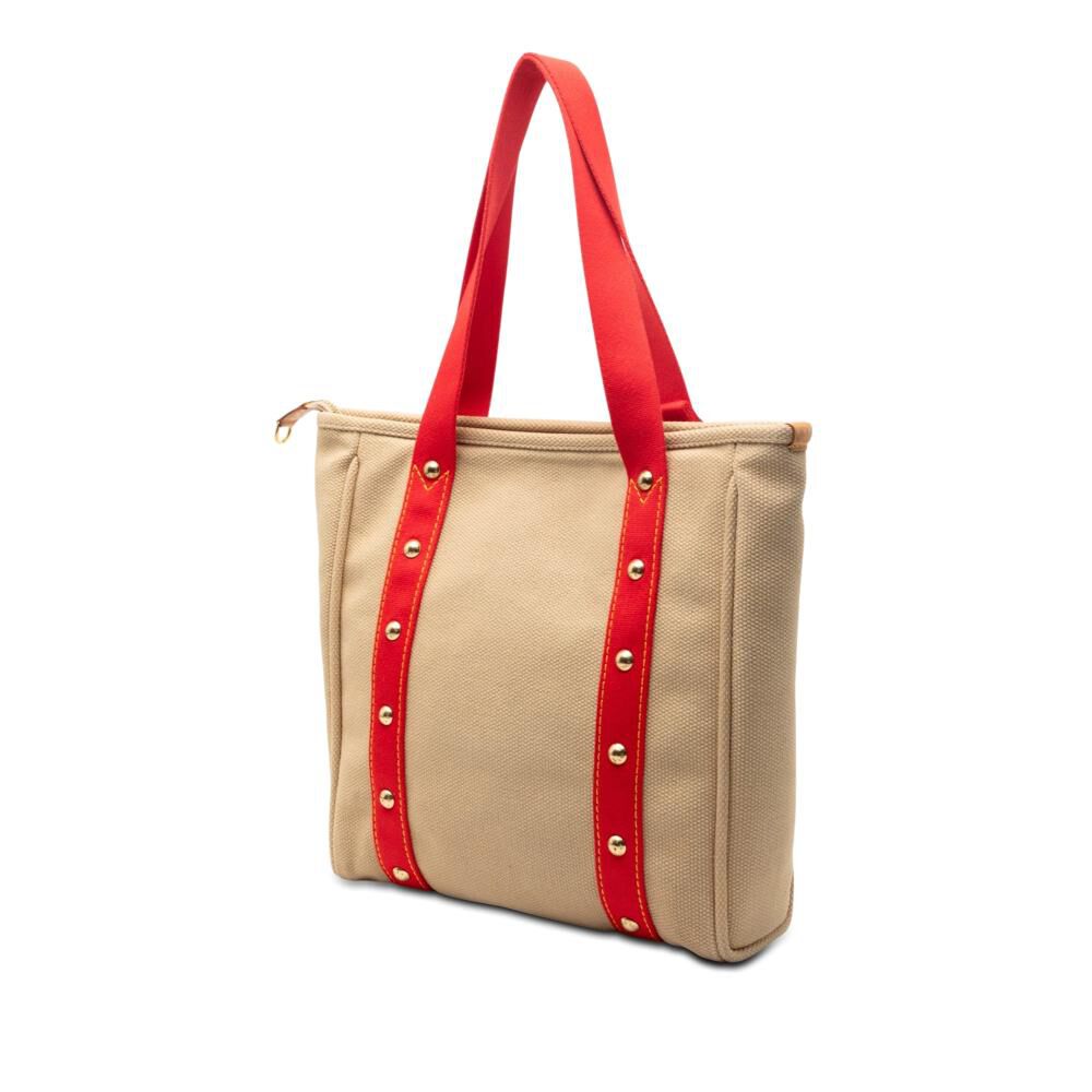 Louis Vuitton Antigua