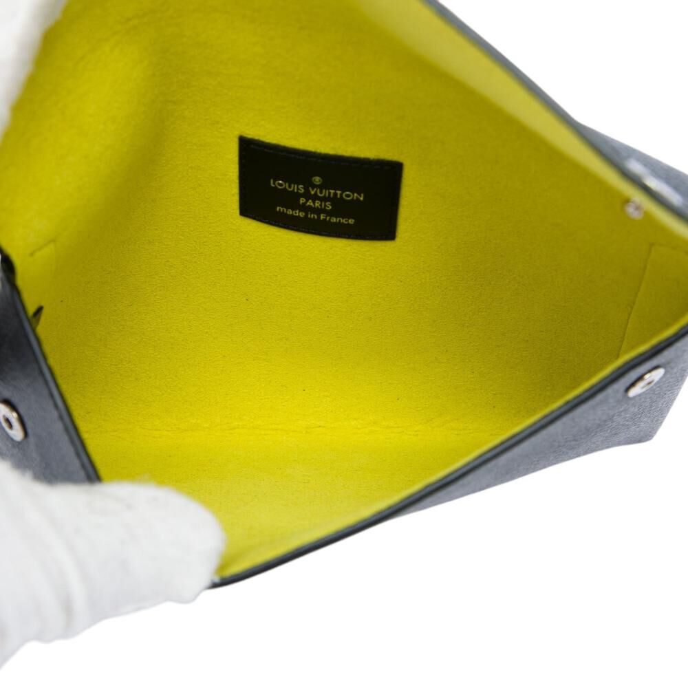 Louis Vuitton Pochette Homme