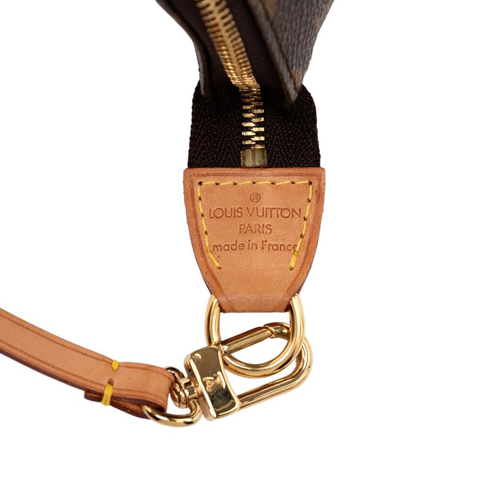 Louis Vuitton Pochette Accessoires