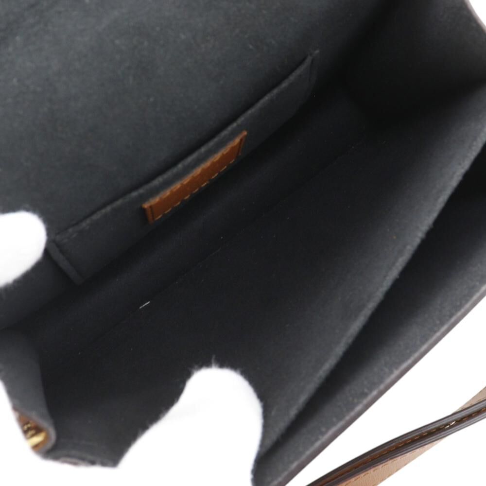 Louis Vuitton Dauphine