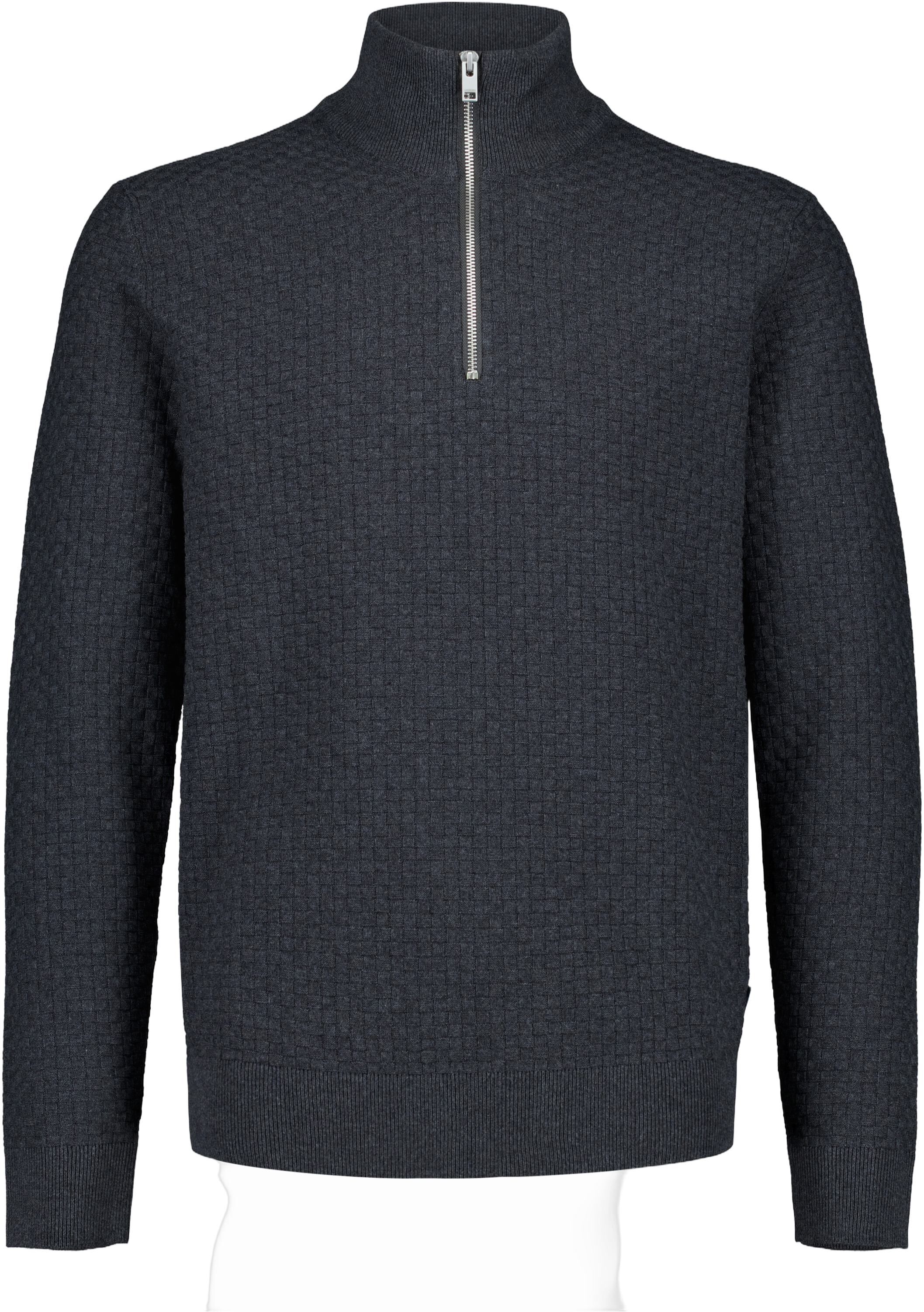 Structure half zip