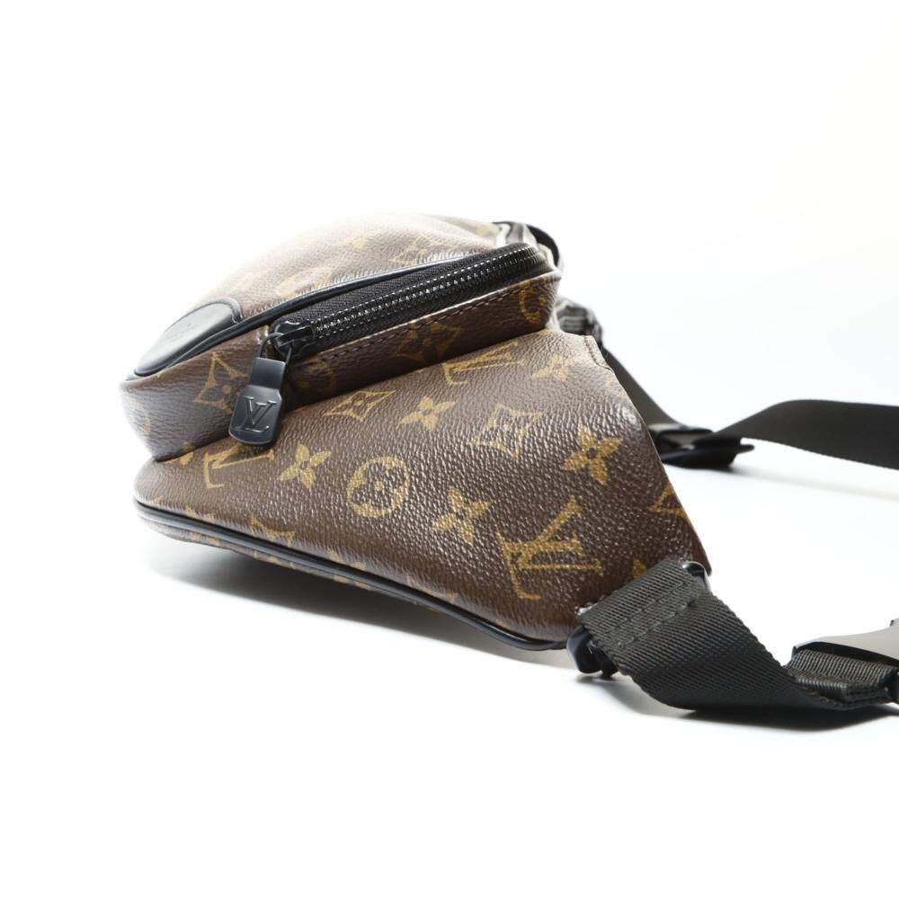 Louis Vuitton Bumbag