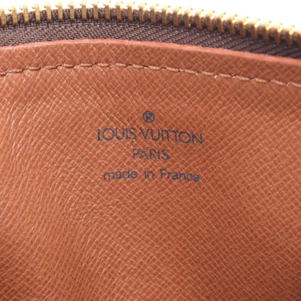 Louis Vuitton Papillon