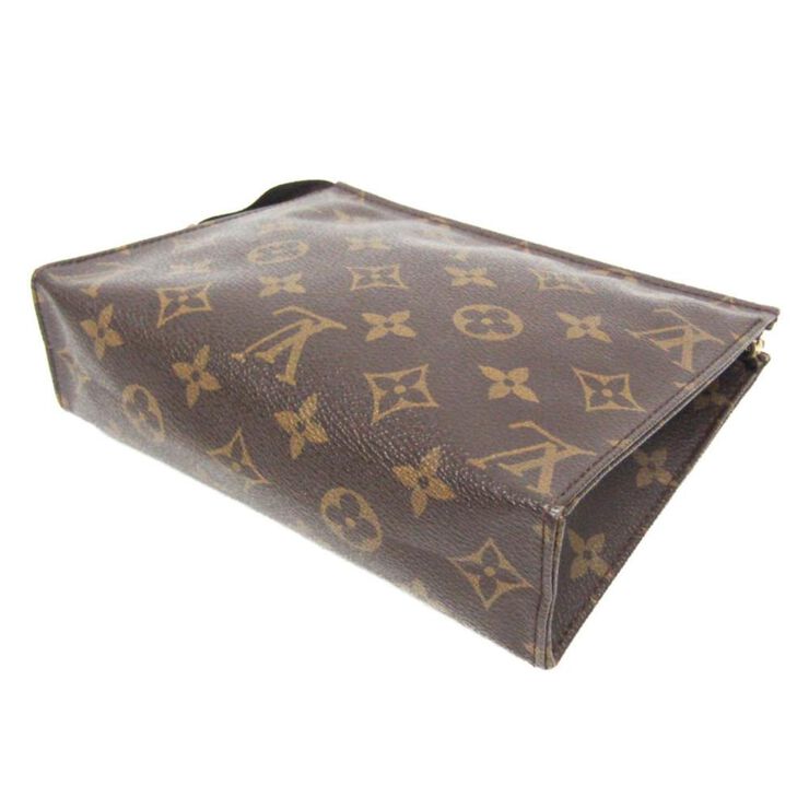 Louis Vuitton Poche Toilette