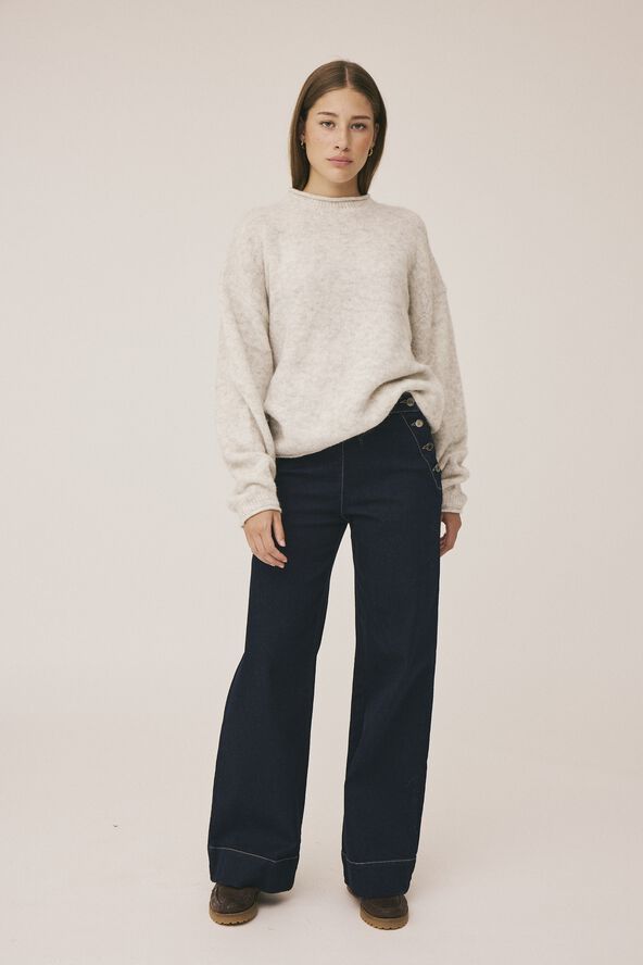 Esther 7 Bukser med lige ben med knappe detalje - GOTS