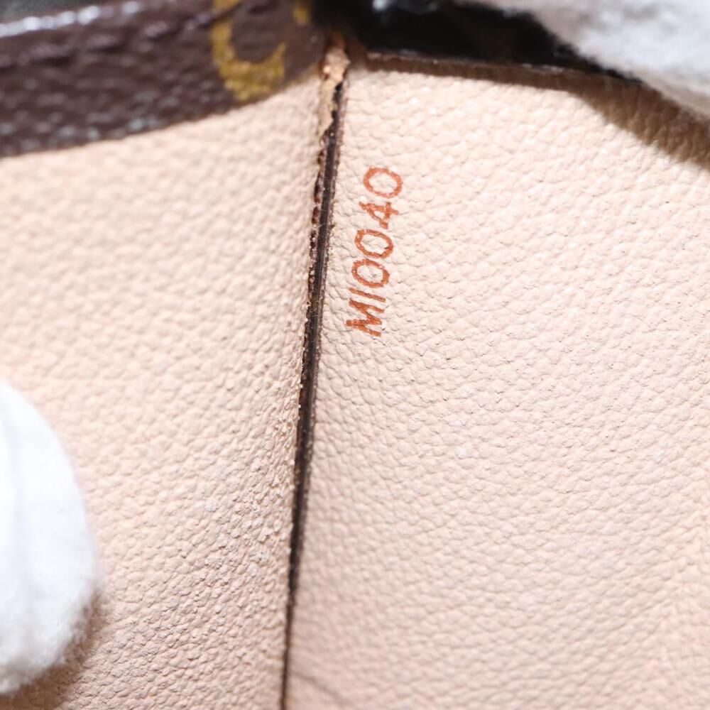 Louis Vuitton Sac Plat