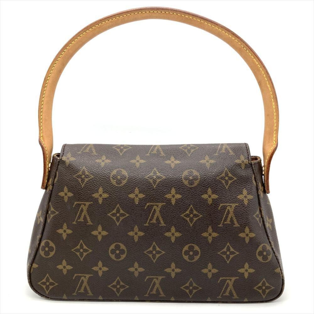 Louis Vuitton Shoulder Bags