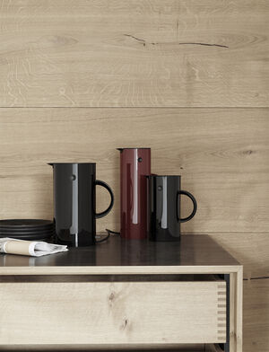 EM77 termokande 0,5 l, black