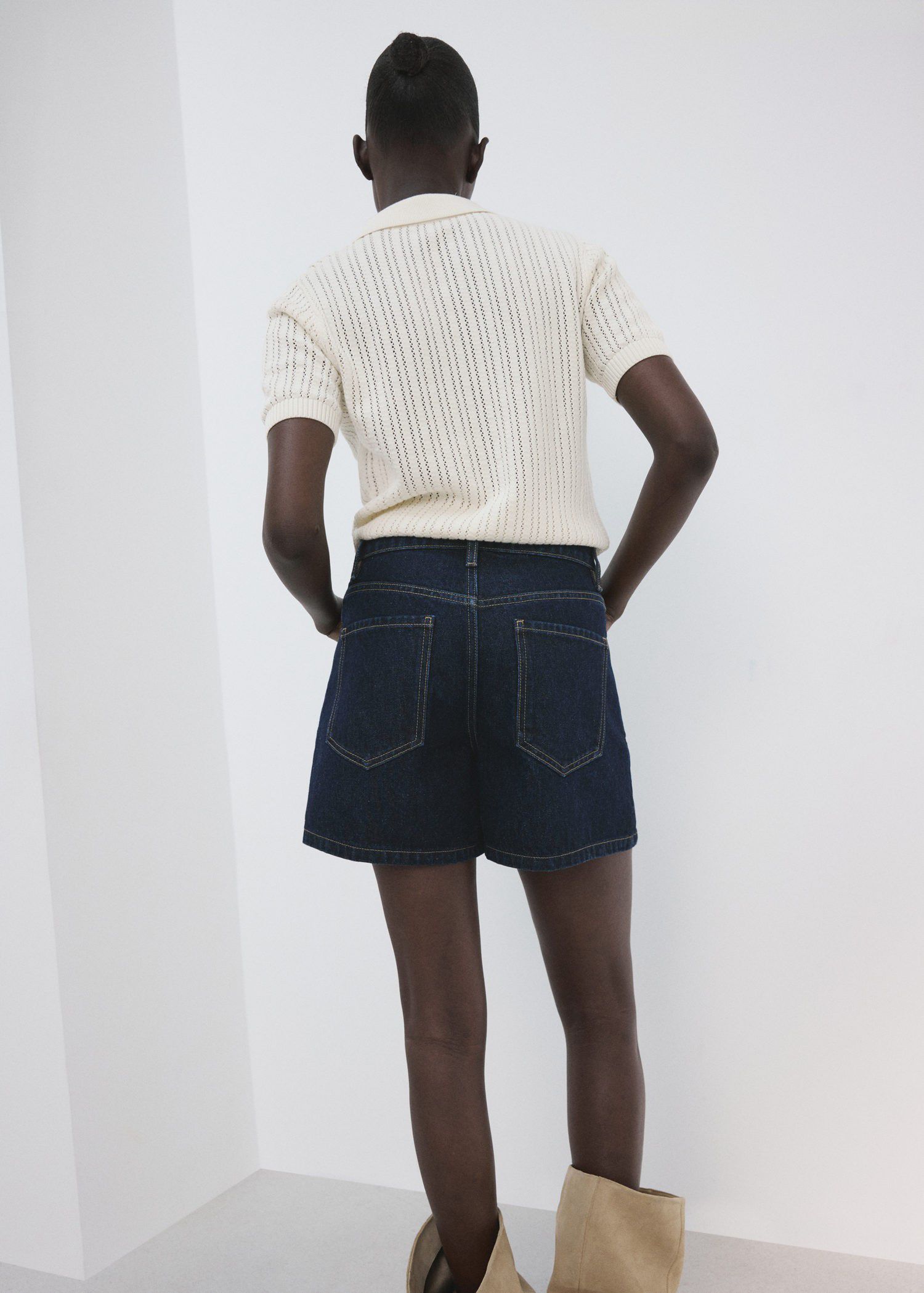 Straight mid-rise denim shorts