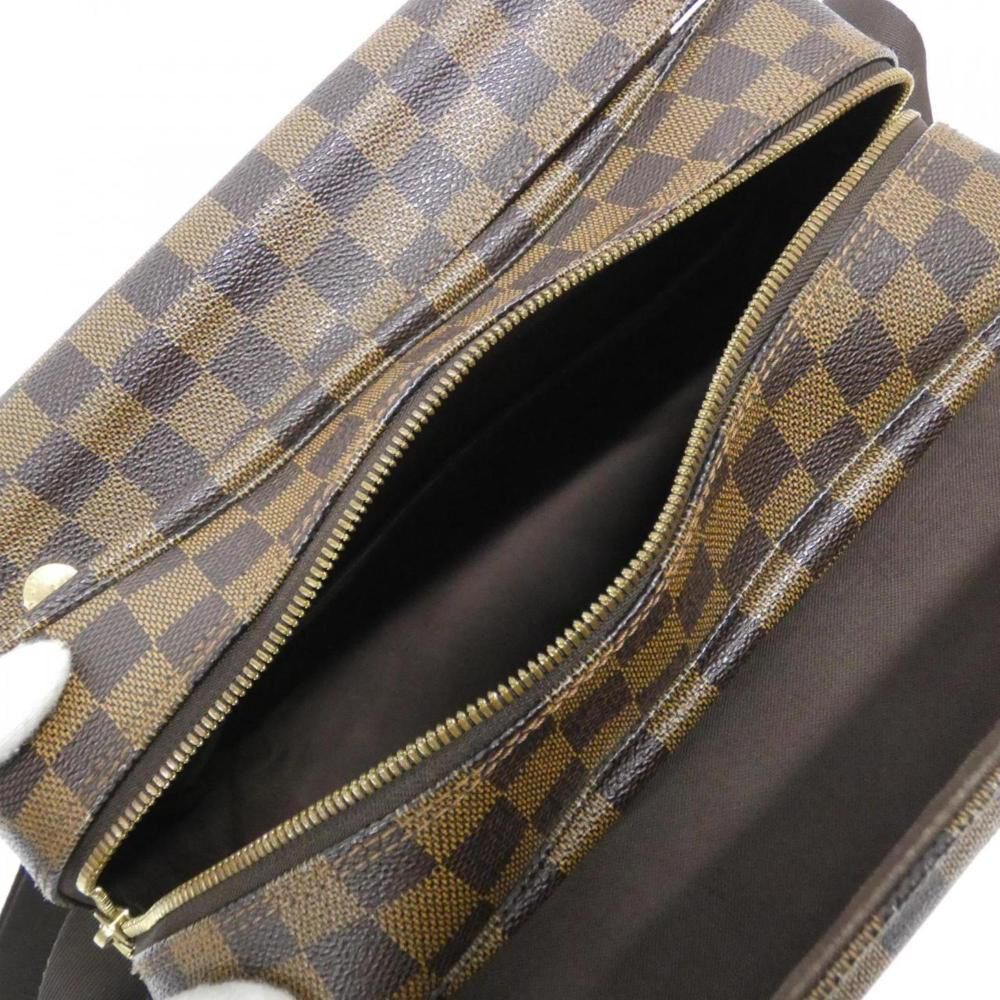 Louis Vuitton Messenger