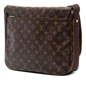 Louis Vuitton Beaubourg