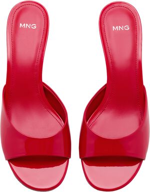 Kitten-heel sandals with strap