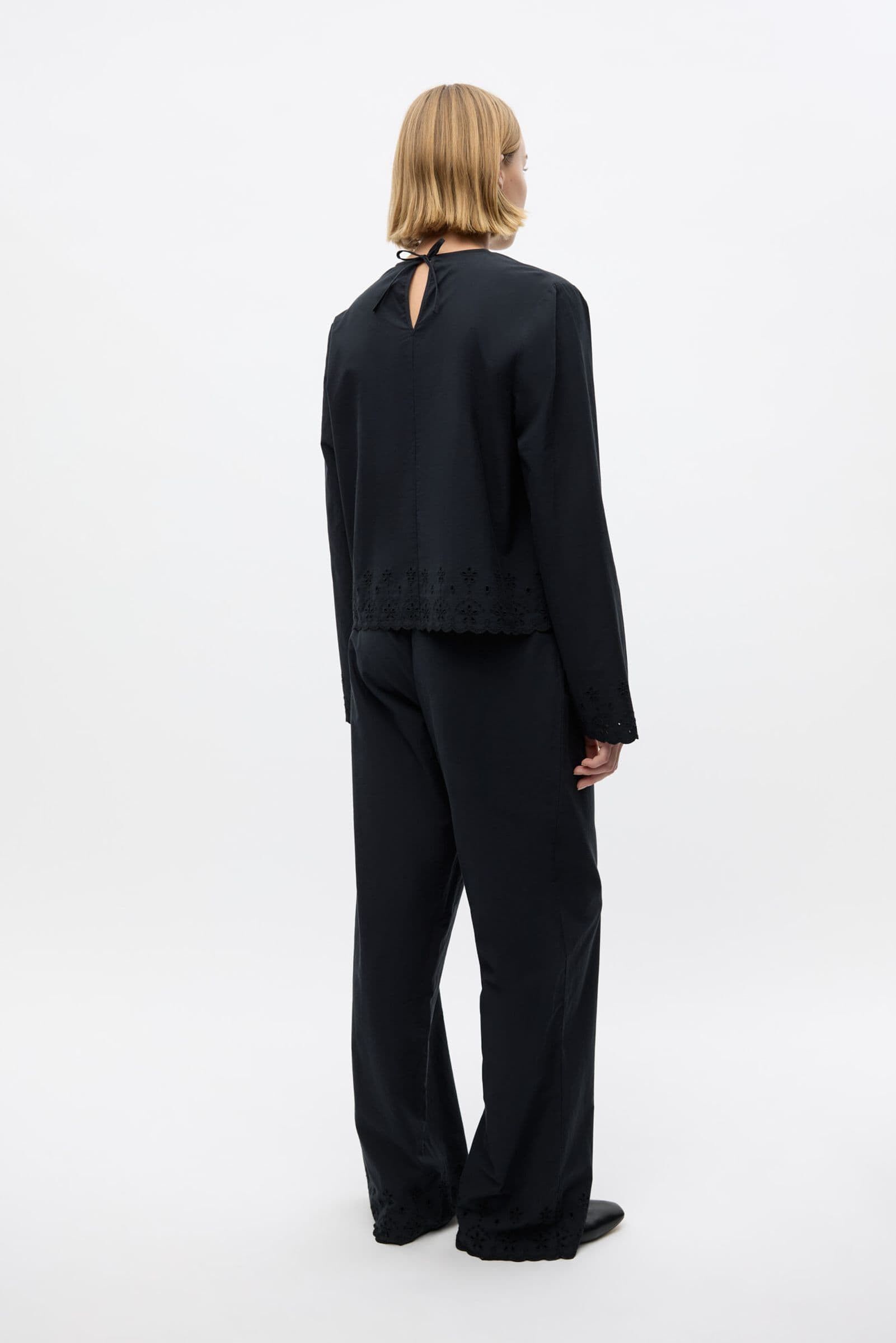 ENJUNO PANTS EMB 7145