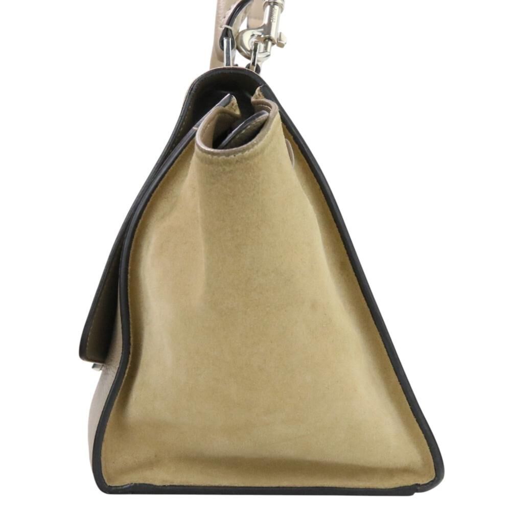 C&eacute;line Trapeze