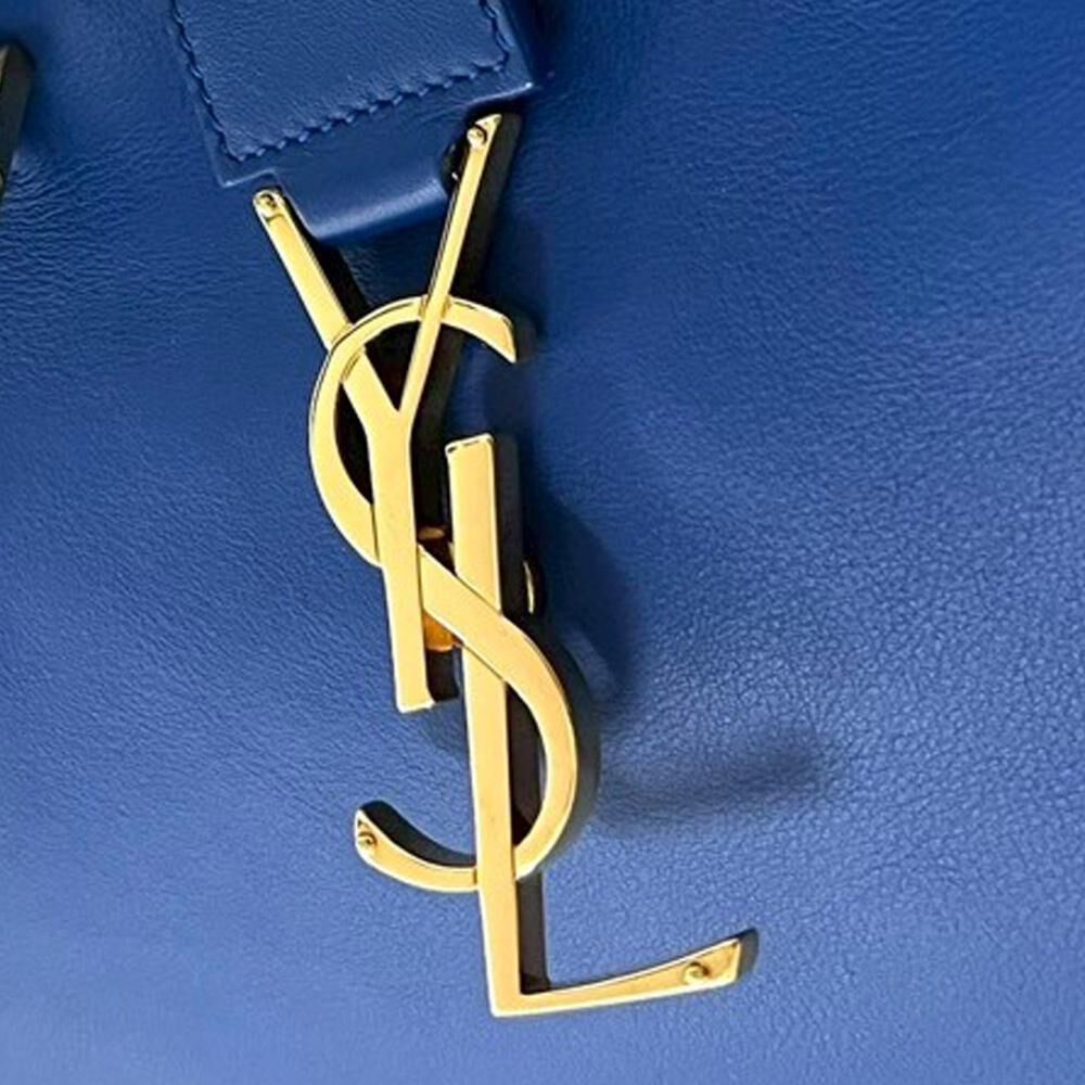 Yves Saint Laurent Handbag