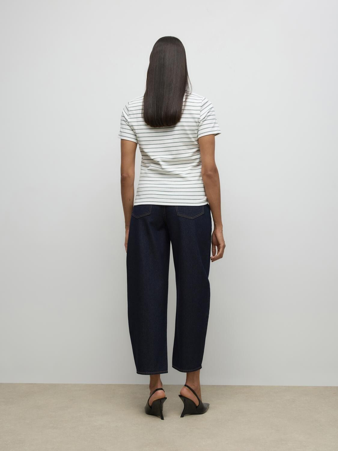 AWAVANI SS O-NECK T-SHIRT