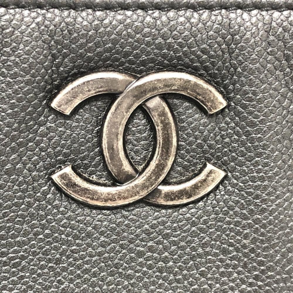 Chanel Shoulder Bag