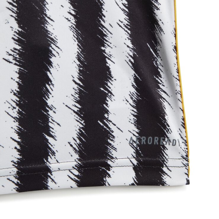 Juventus 23/24 Baby hjemmebanesæt