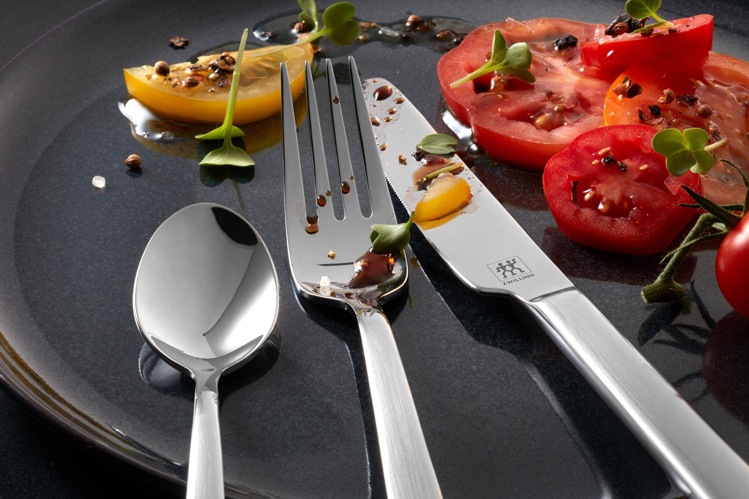 Cult Bestiks&aelig;t 68-dele, Poleret