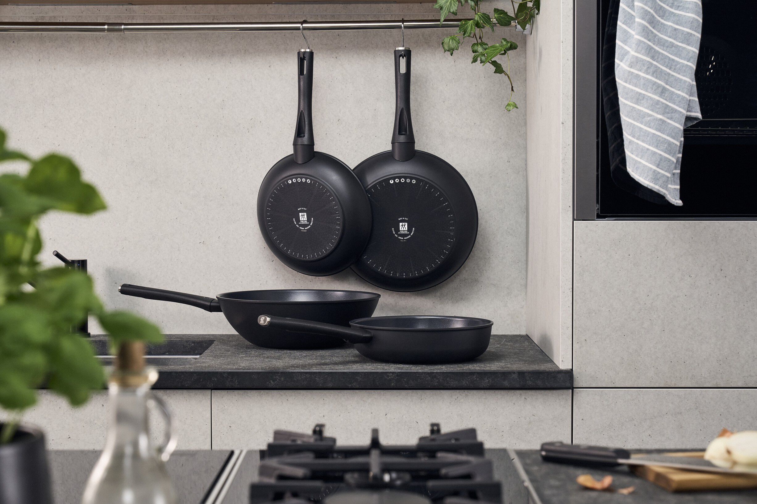 Madura Plus Ceramic Stegepande, 28 cm, Aluminium, Titanium f