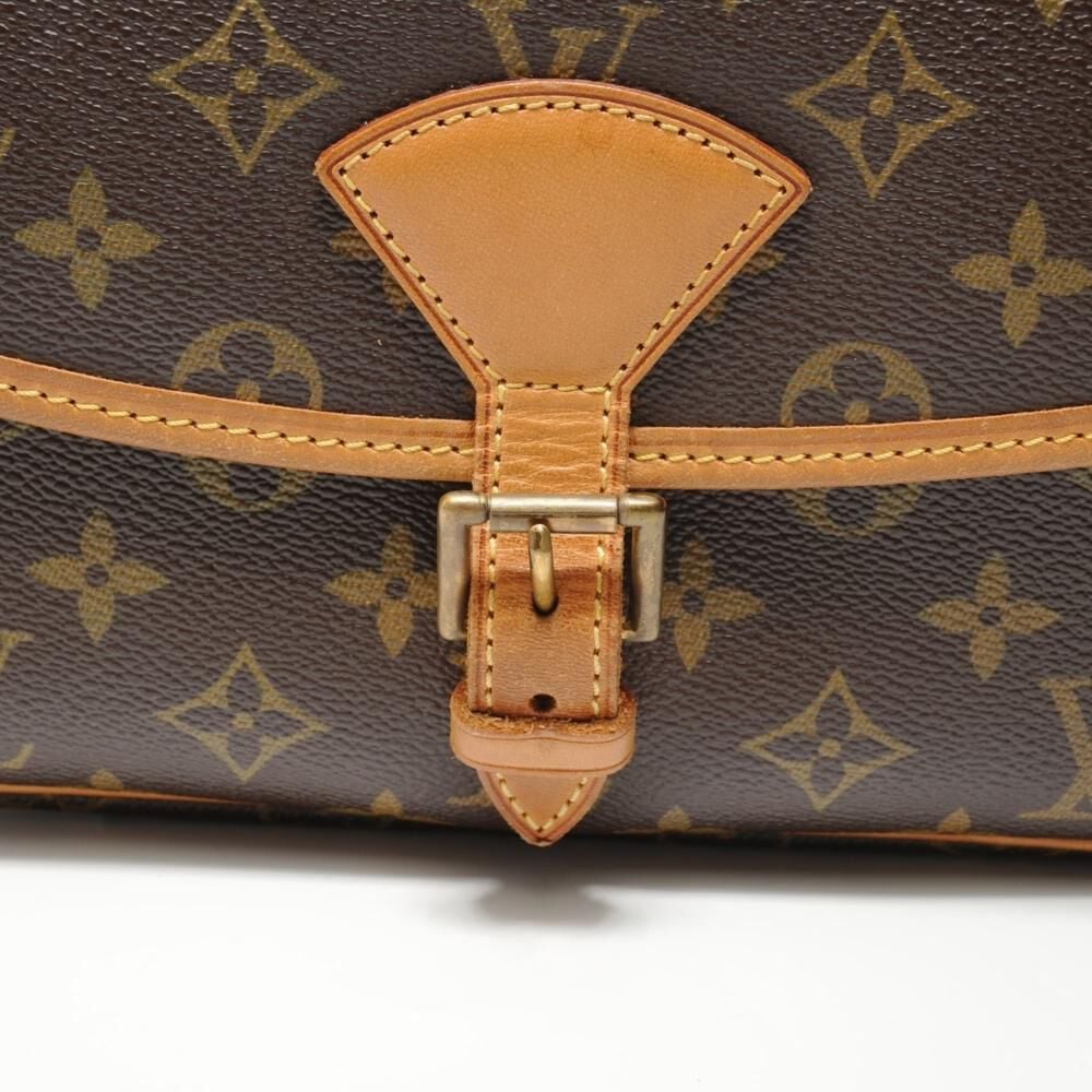 Louis Vuitton Sologne