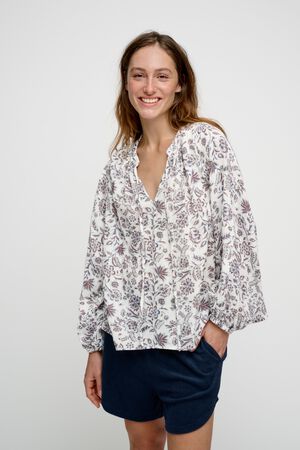 avery shirt flower
