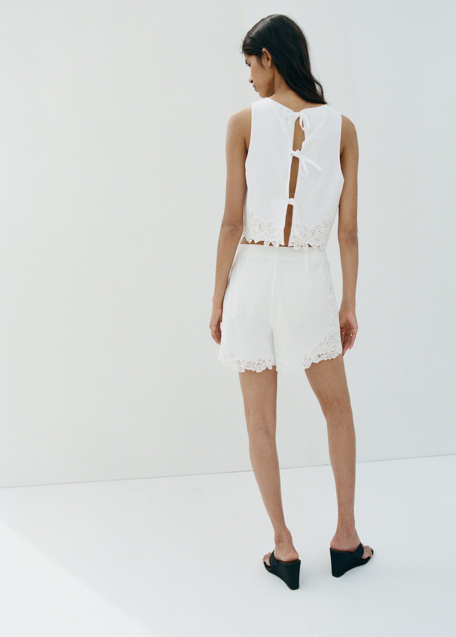 Embroidered openwork shorts