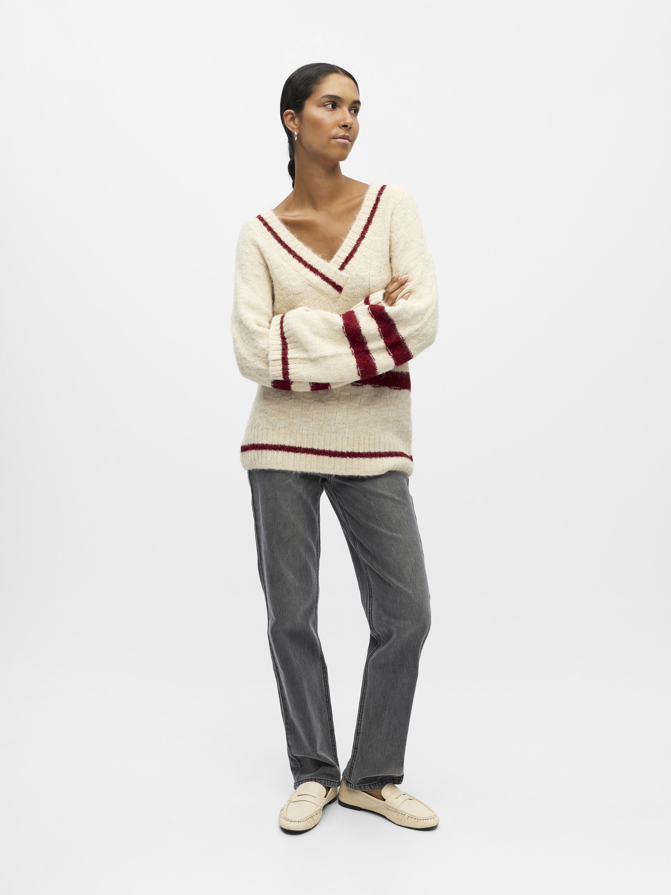 OBJJULINE L/S LO KNIT PULLOVER 140