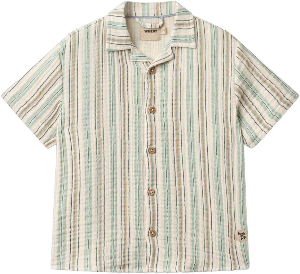 S&aelig;t med Skjorte og Shorts