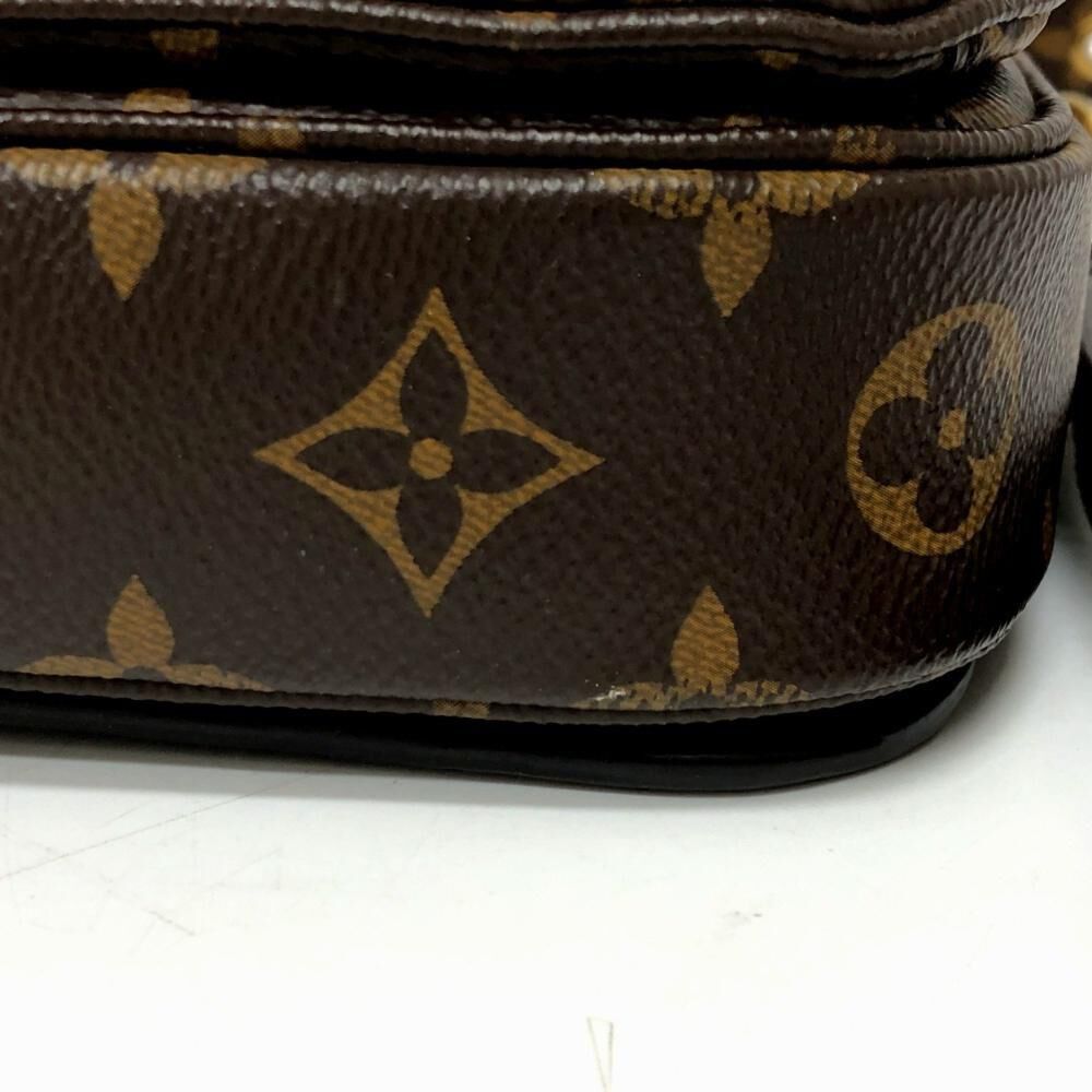 Louis Vuitton Pochette M&eacute;tis