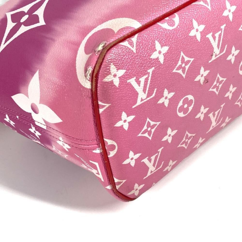 Louis Vuitton Neverfull