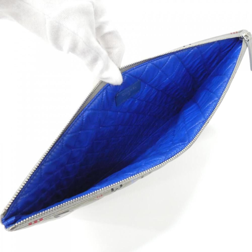 Chanel Pouch