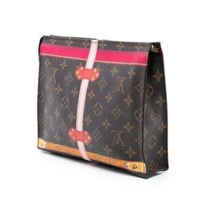 Louis Vuitton Pouch