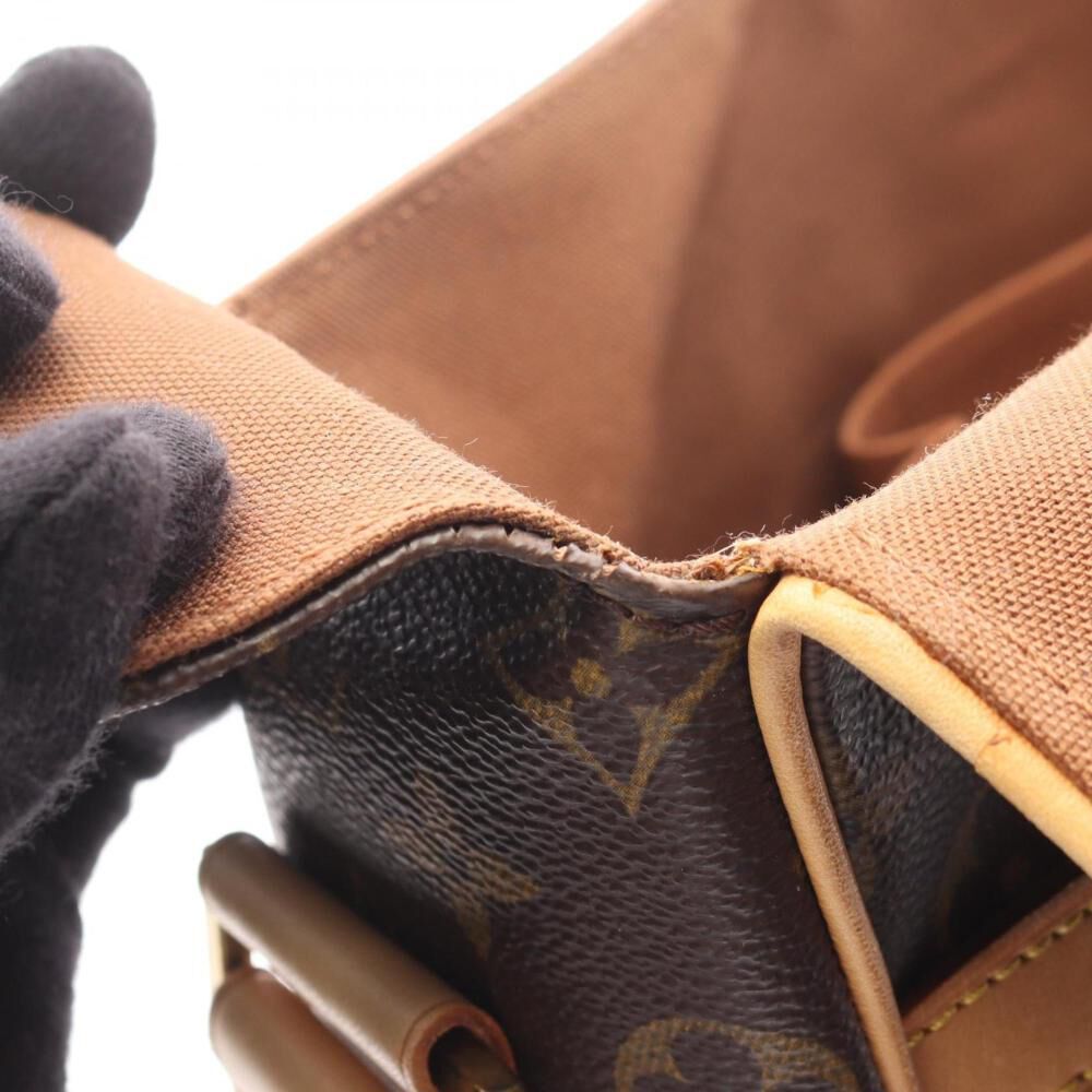 Louis Vuitton Shoulder Bags