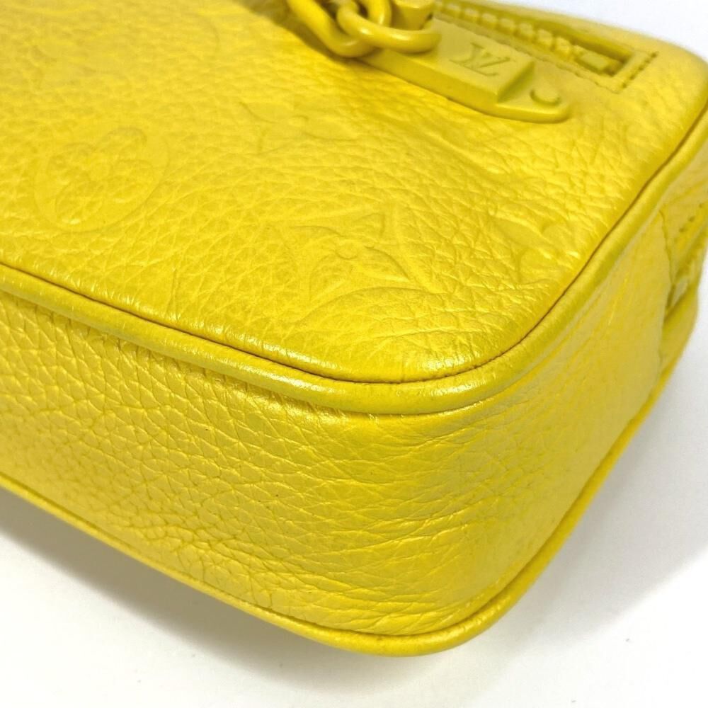 Louis Vuitton Clutch