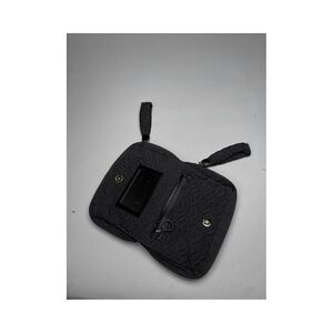 Chlo&eacute; Clutch