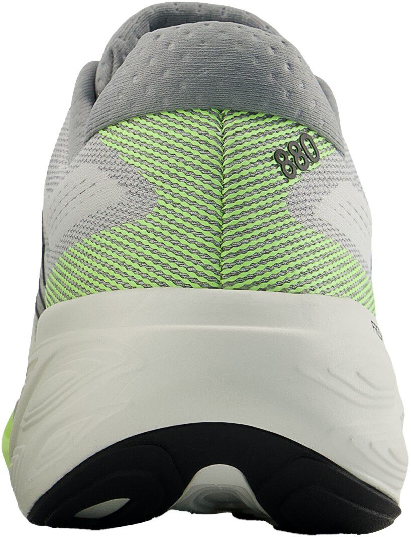 880 Freshfoam V15 L&oslash;besko