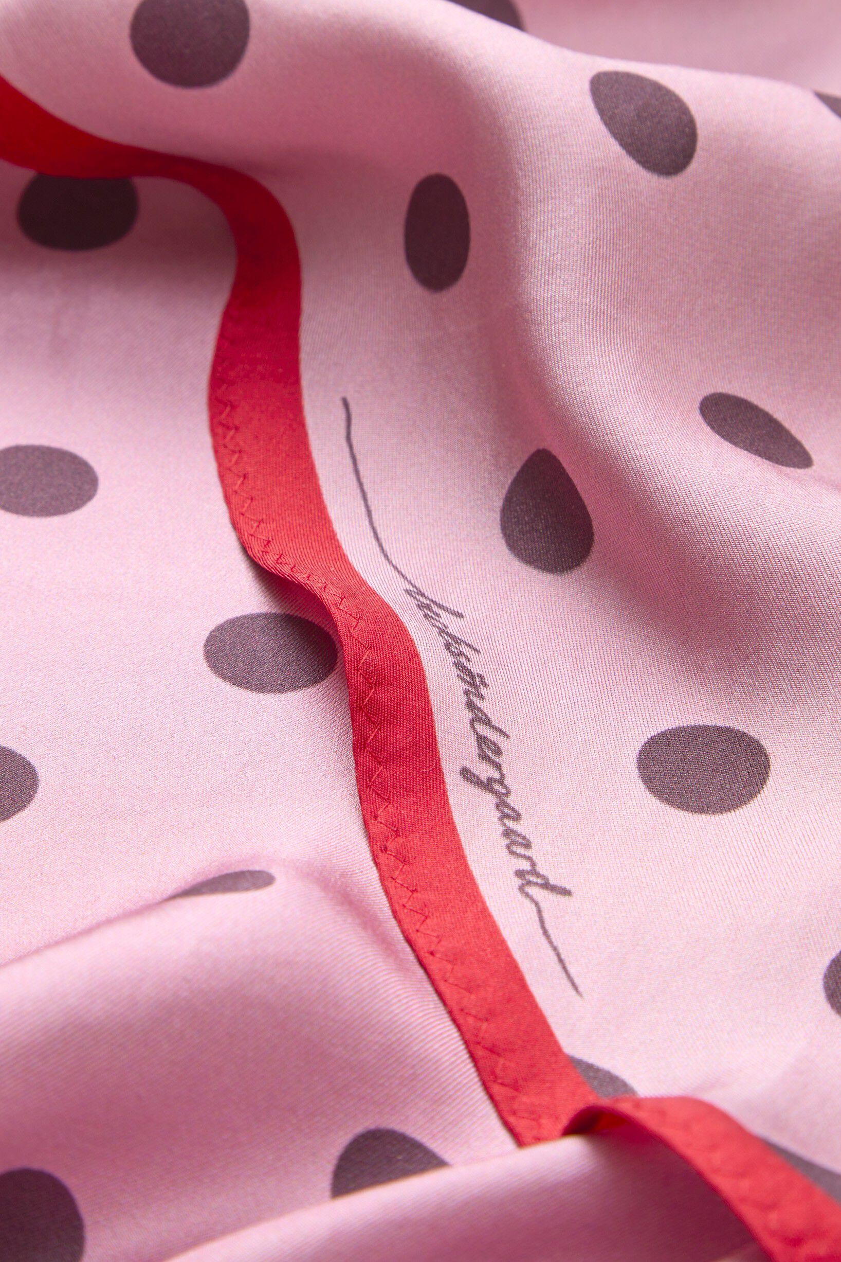 Polka Triangle Sia Scarf