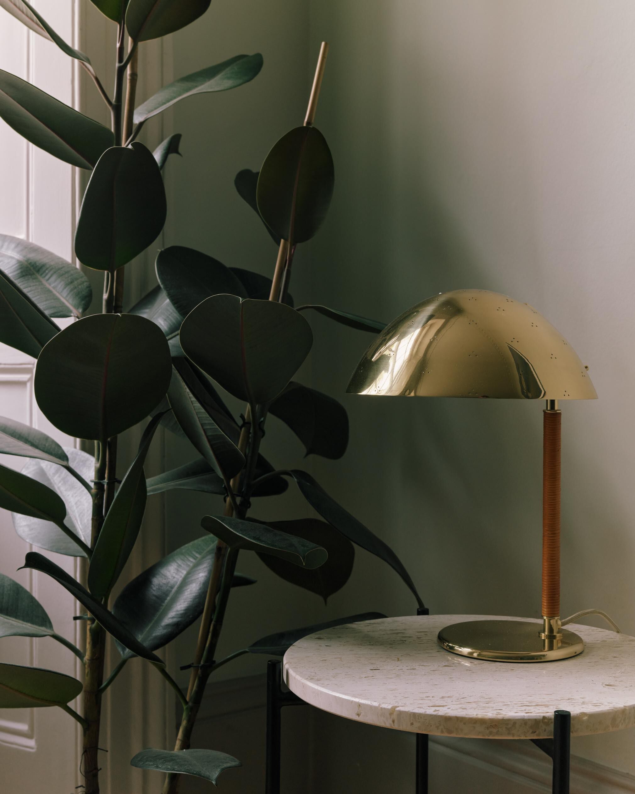 9209 Table Lamp Base: Brass, Shade: Polished Brass