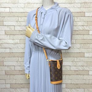 Louis Vuitton Shoulder Bags