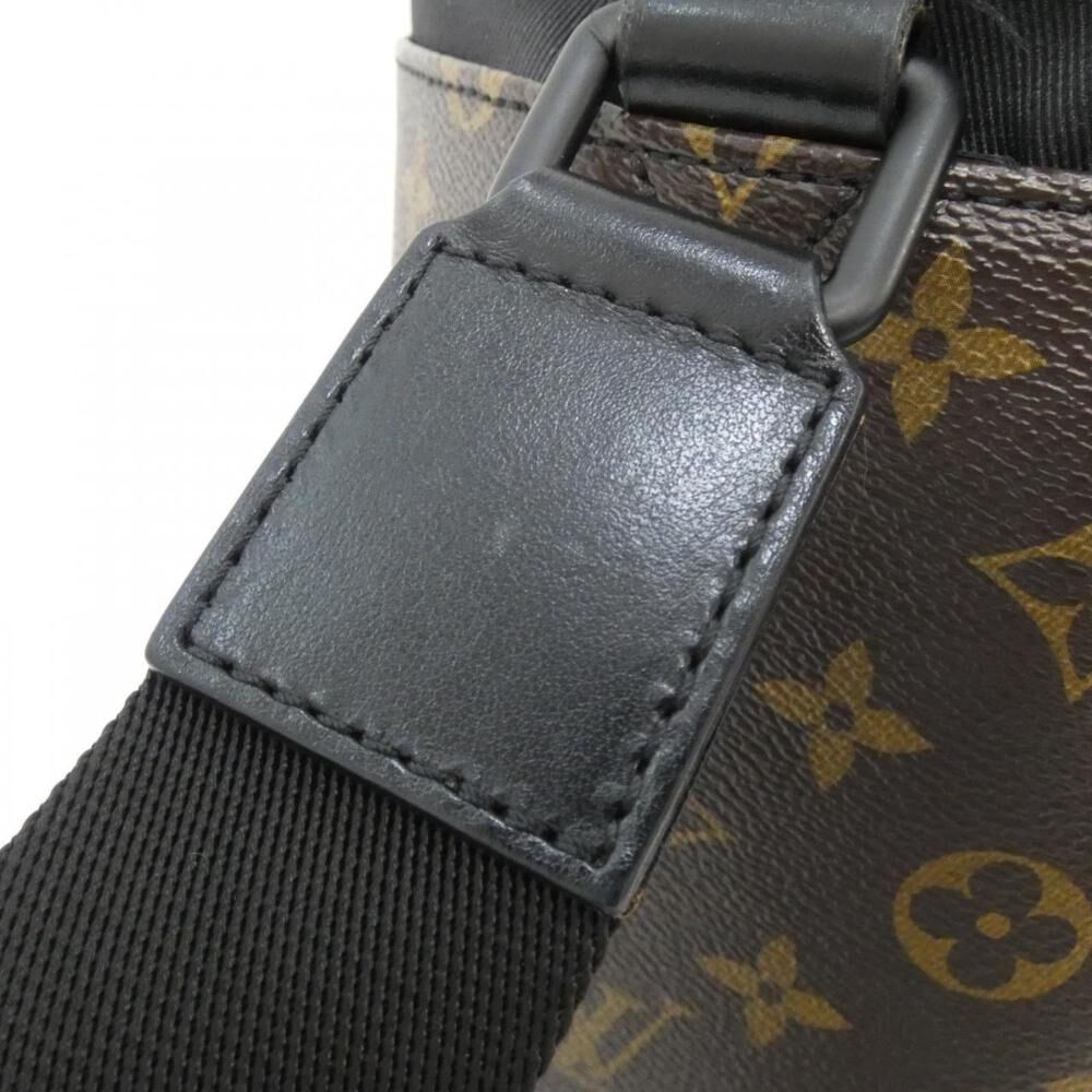 Louis Vuitton Bucket Bag