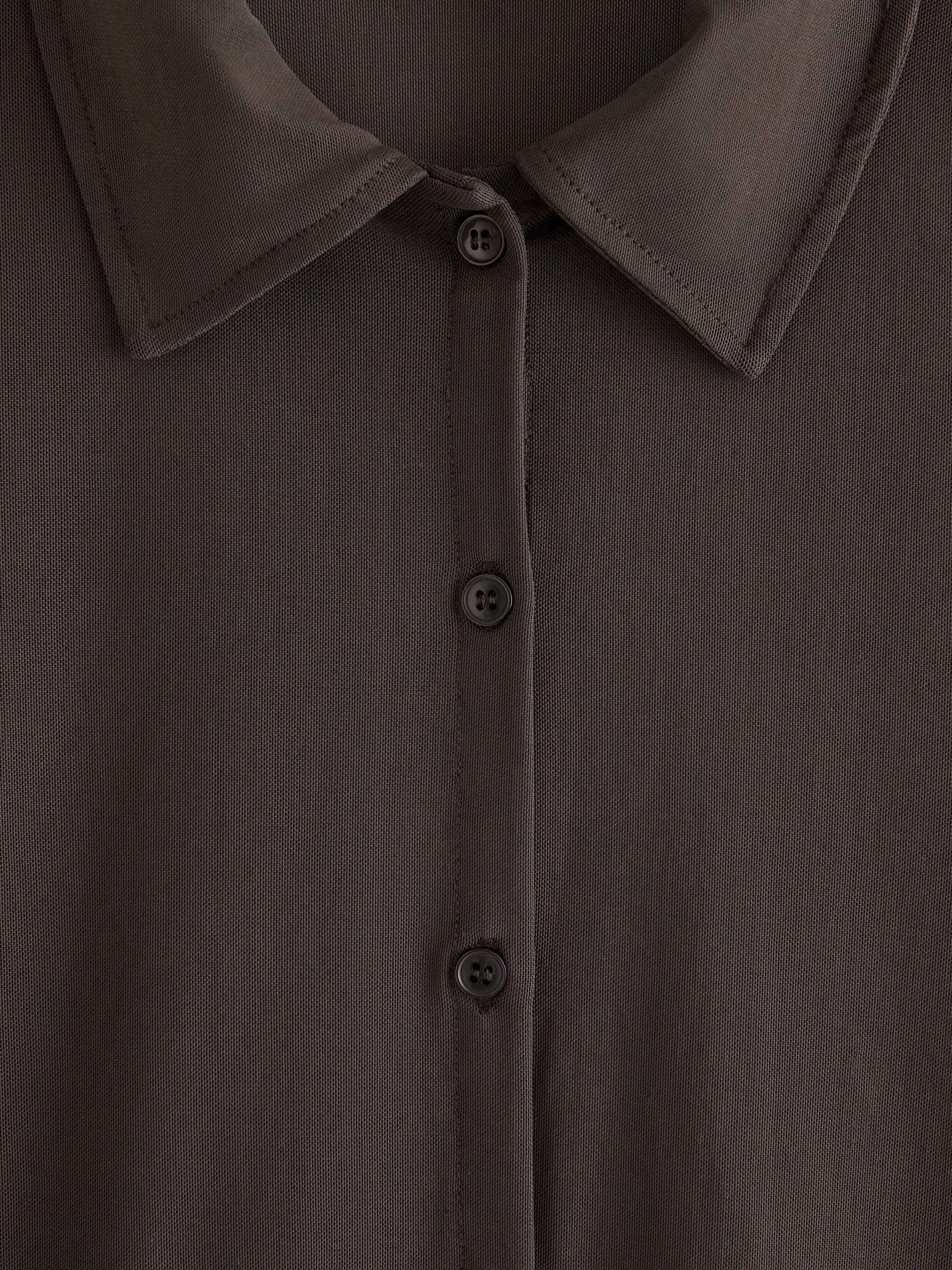 Long jersey shirt with collar and l