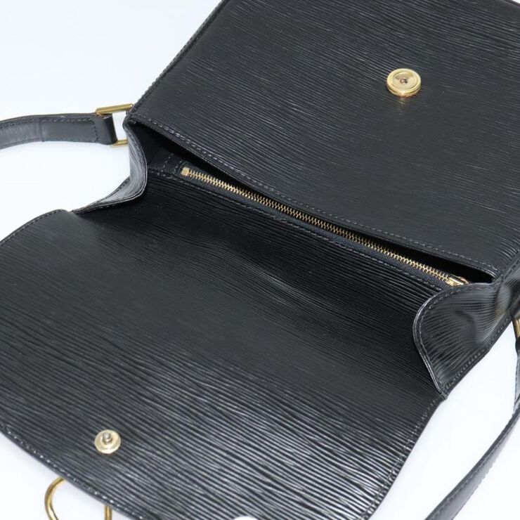 Louis Vuitton Saint Cloud