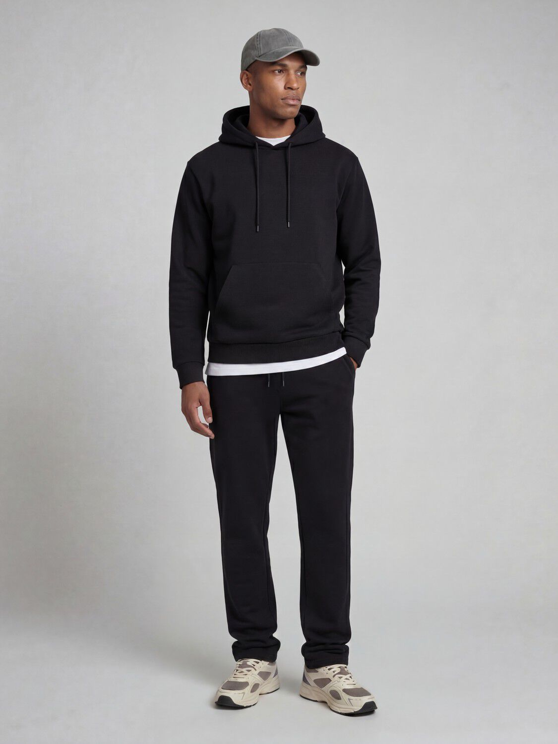 JREBCARL CREST SWEAT PANTS NOOS