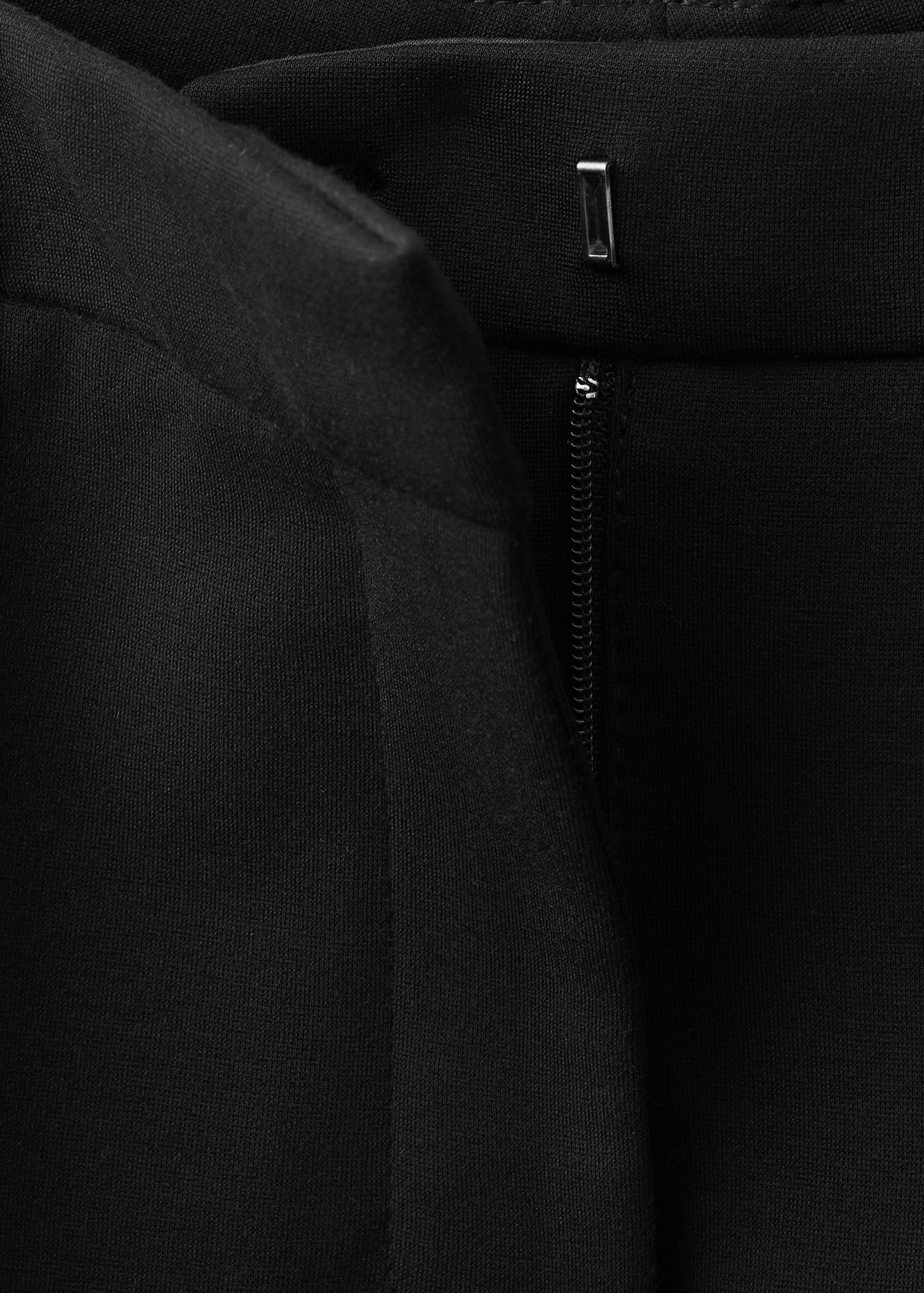 Straight mid-rise trousers